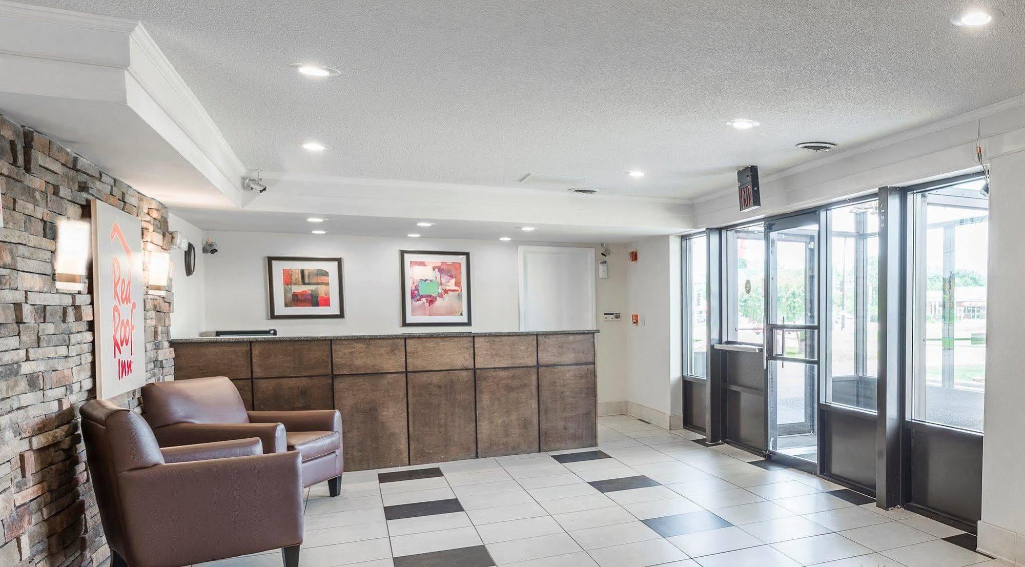 Red Roof Inn Bloomington - Normal/University Εξωτερικό φωτογραφία