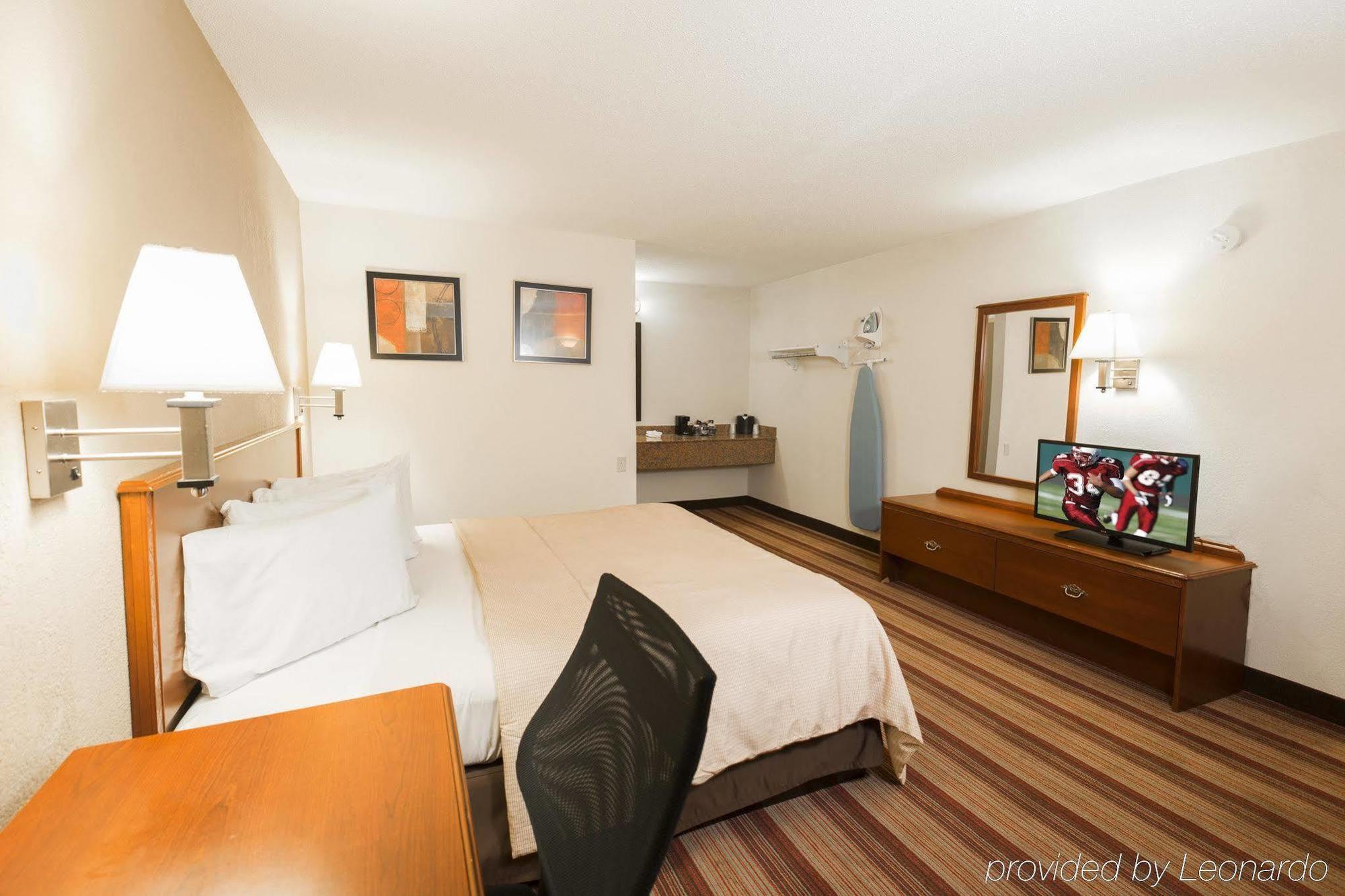 Red Roof Inn Bloomington - Normal/University Εξωτερικό φωτογραφία